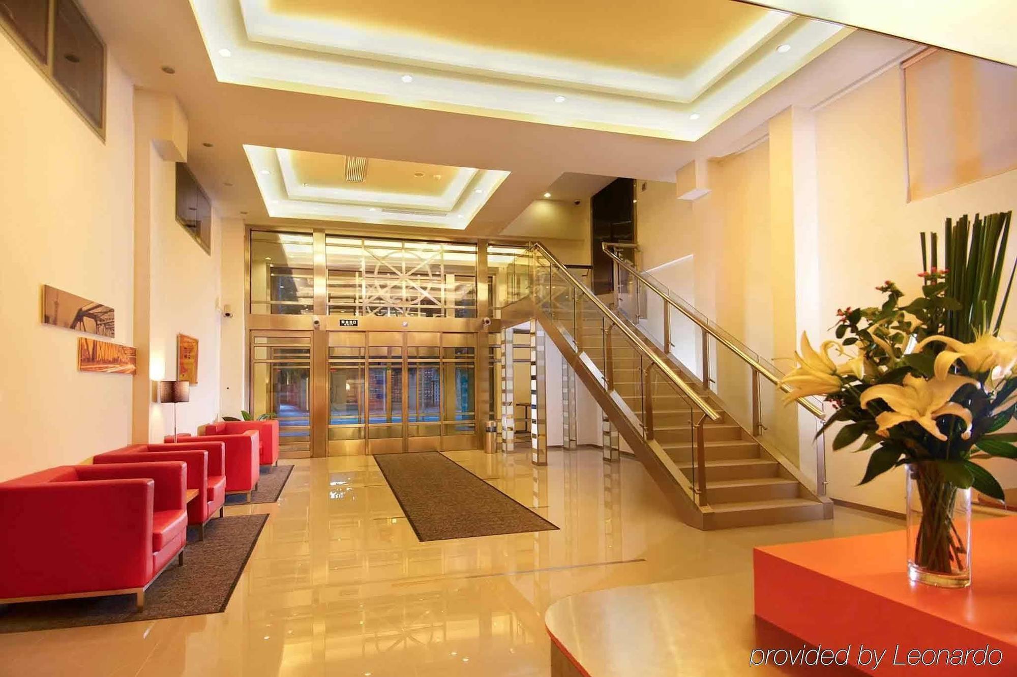 Ibis Shanghai Xujiahui Екстер'єр фото